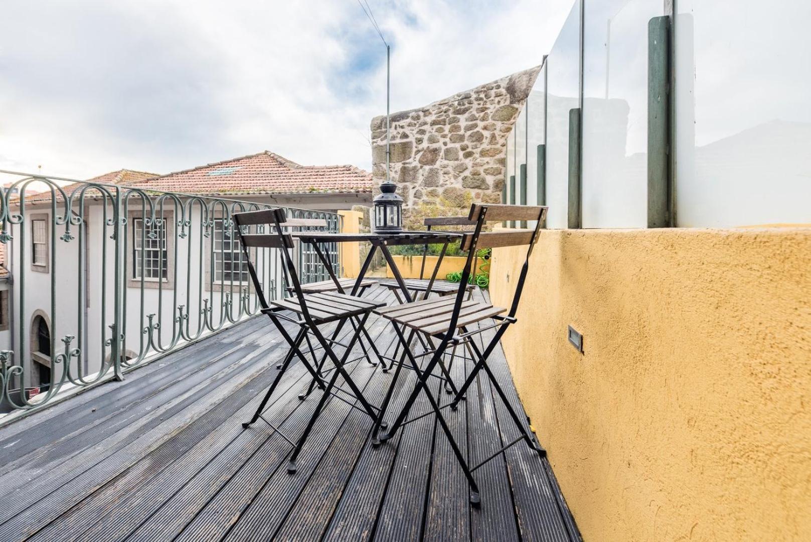Apartamento com Terraço