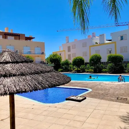 T2 Cabanas Gardens Piscina E Praia-2