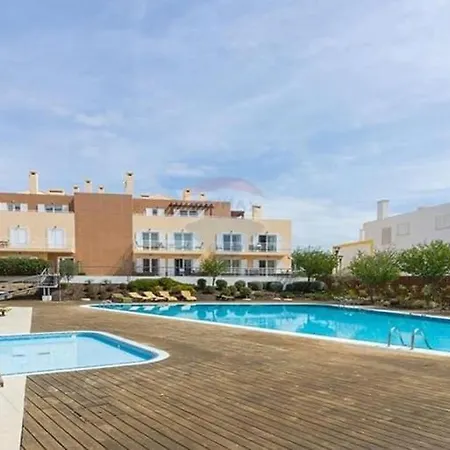 T2 Cabanas Gardens Piscina E Praia-3