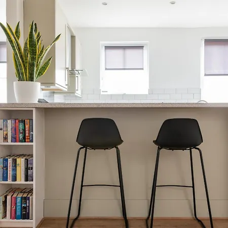 The Paddington Mews - Comfortable & Elegant 3Bdr Paddington House-2