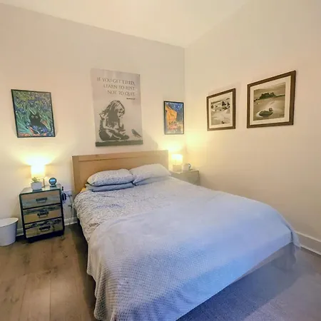 Tophome Stoke Newington-2