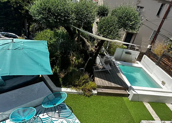 Villa Iris