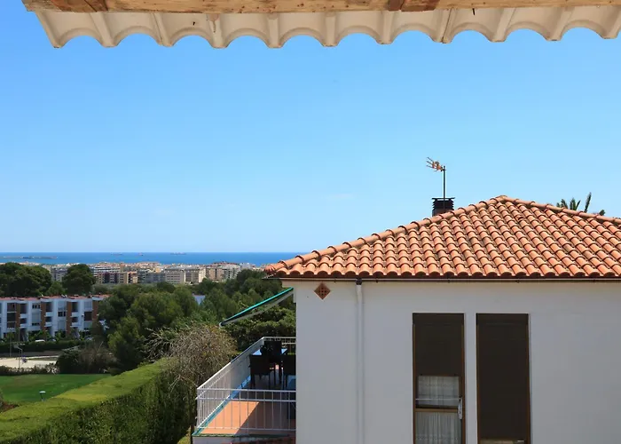 Panoramic Villa - Only Families