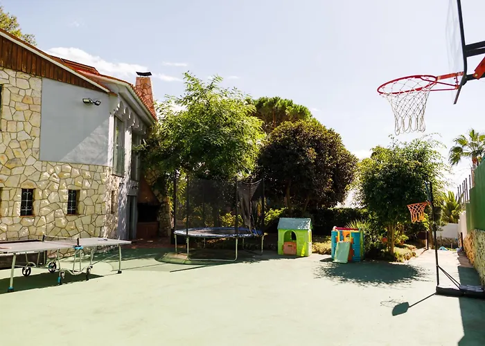 Luxurious Villa La Paz: Beach, Port Aventura Golf
