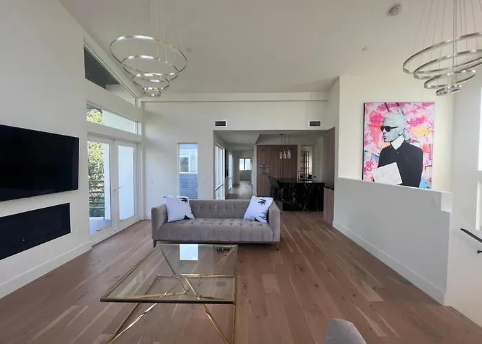The Arts House - Private And Gated Home In Silver Lake With Pool & Views