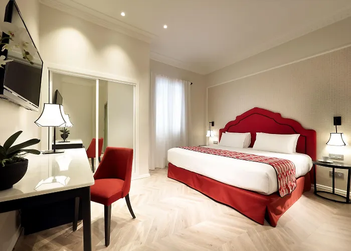 Hotel de 3 estrelas: Eurostars Regina