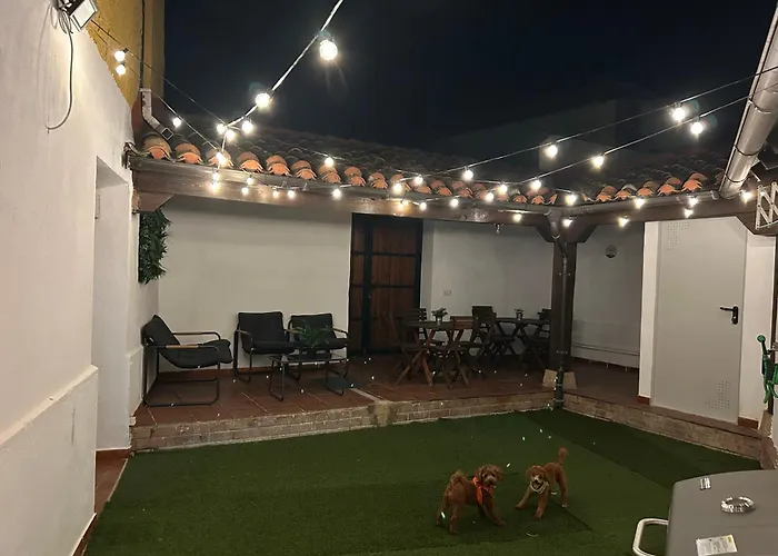 La Villa De Leo Y Lola