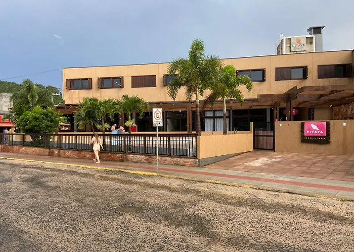 Pitaya Apart Hotel