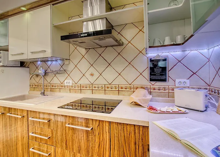 4Br Wellness Villa- Pool, Sauna, Gym