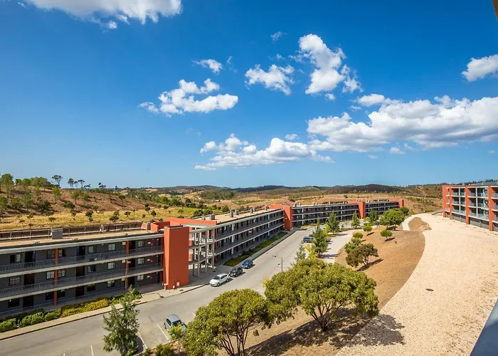 Hotel perto da faculdade: Algarve Race Resort - Apartments